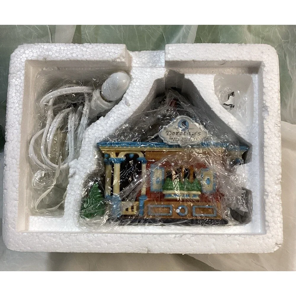 Dept 56 Christmas Lighted House Dorthy's Skate Rental Heritage Collection 1999